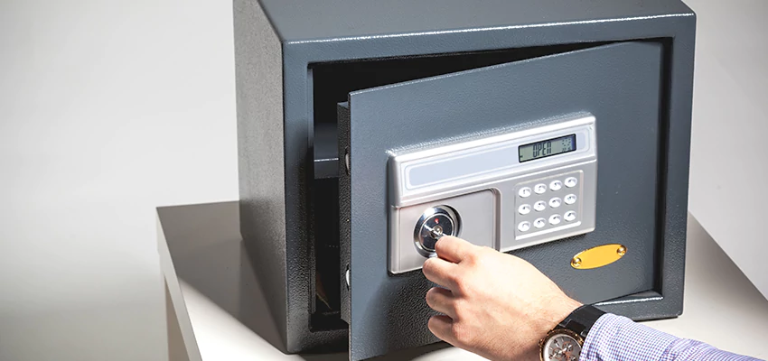 Jewelry Safe Unlocking Service in Carmichael, California
